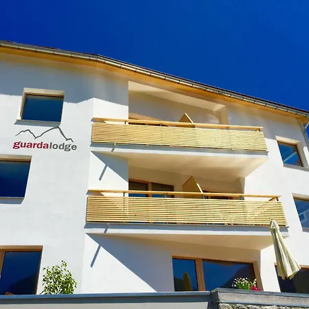 Guarda Lodge Отель Гуарда