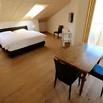 Guarda Lodge